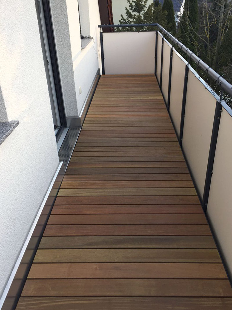 Erneuerung Balkonbelag mit IPE FSC, Leonberg