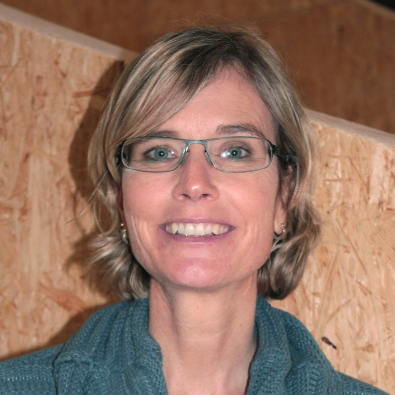 Petra Hille, Büromanagement