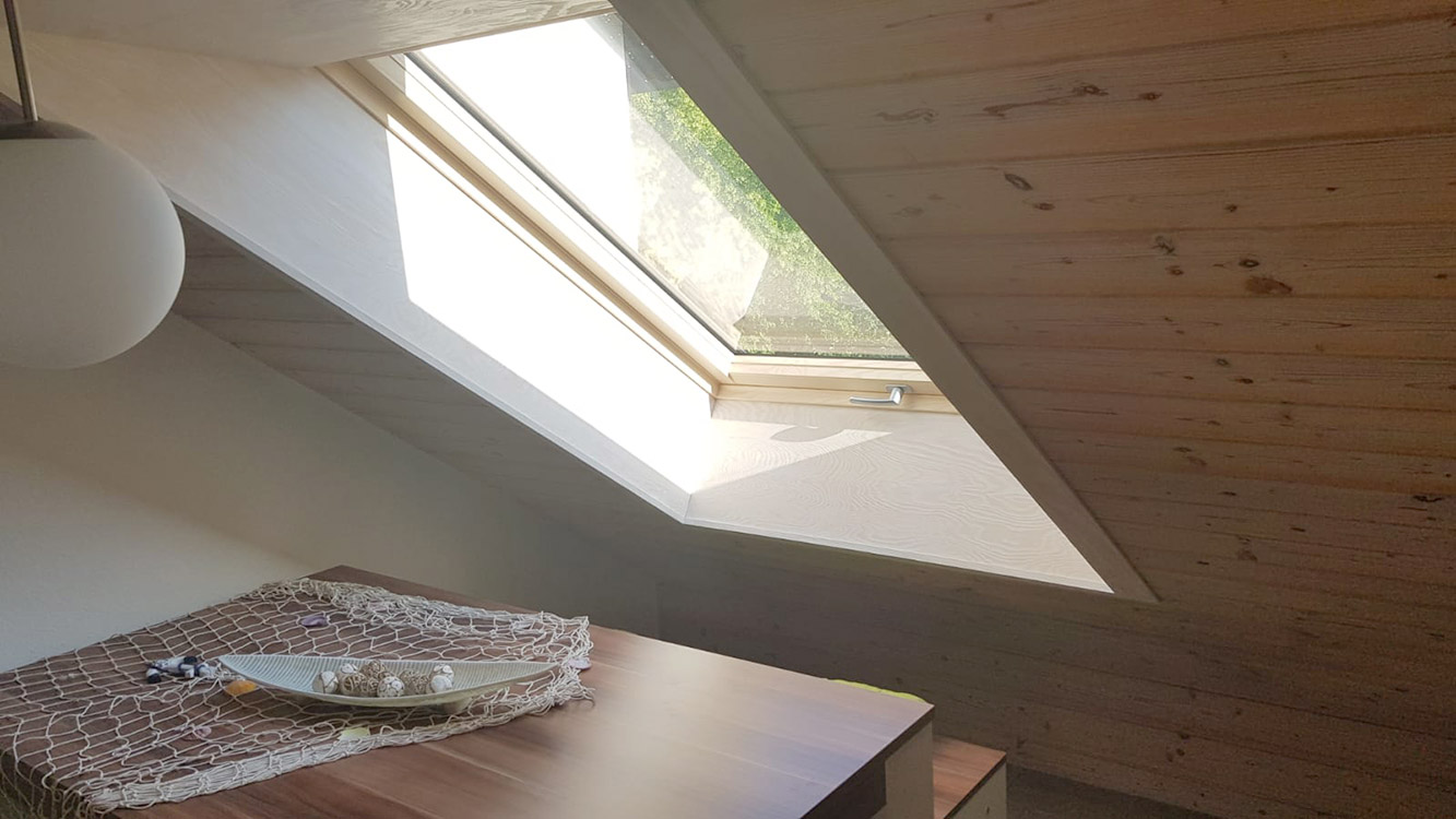 Roto Designo Klapp-Schwing-Fenster Holzdekor, Leonberg