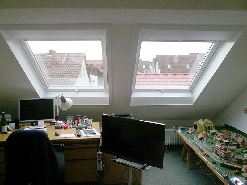 Velux Klapp-Schwingfenster, Höfingen