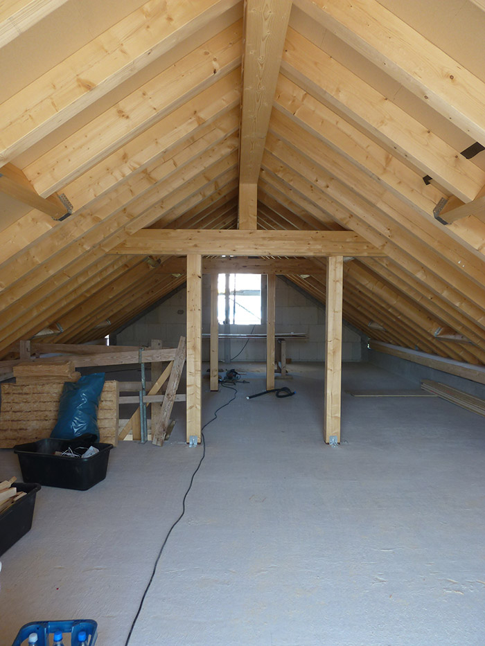 Mansardendach Neubau Mehrfamilienhaus, Höfingen